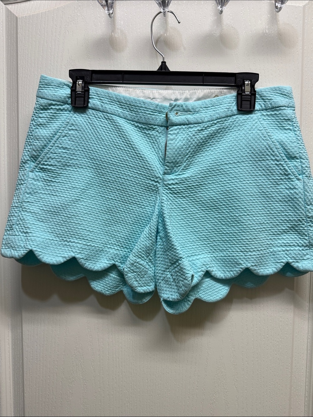 Lilly Pulitzer Light Aqua Scallop-Hem High Waist Shorts Size 6